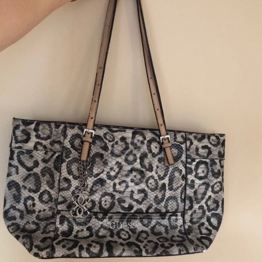 Guess vintage cheetah handbag